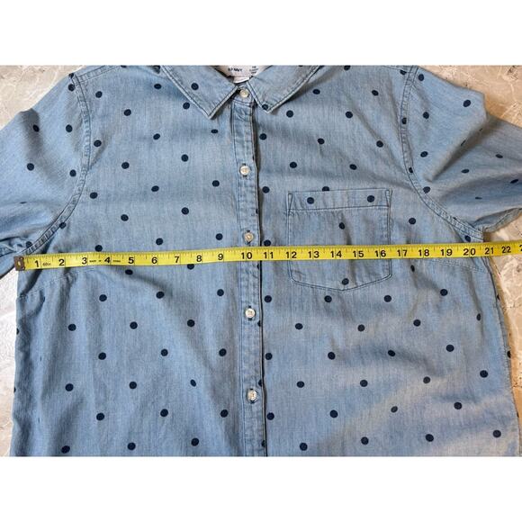 Old Navy Shirt Womens Polka Large Dot The Classic Shirt Chambray Blue Button Up - Picture 7 of 8